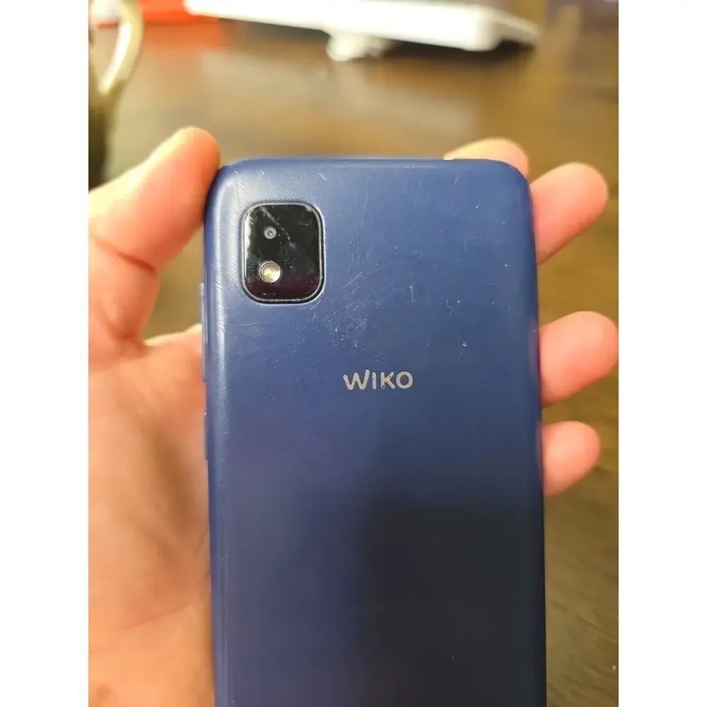 Wiko Voix Android Go Edition Smartphone‎ – Blue – Cracked Screen – Powers On